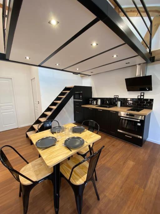 Loft: Le New-York Apartment Rouen Luaran gambar